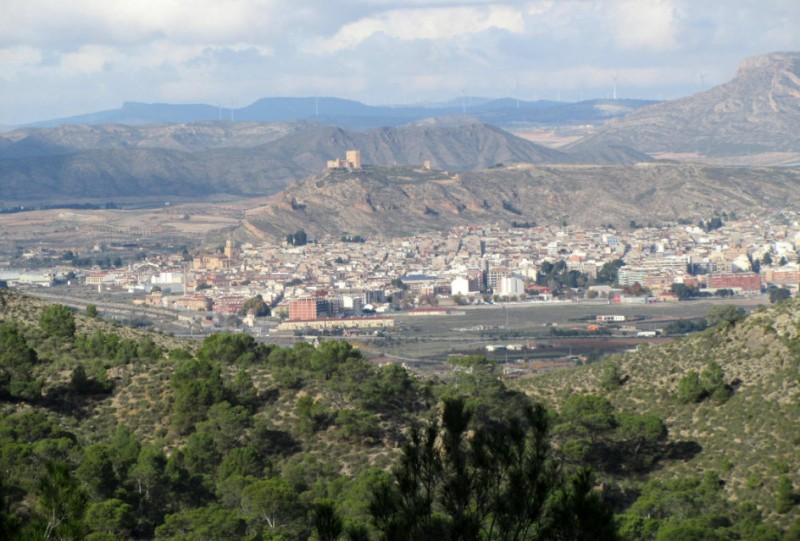 Walking in Sierra de Santa Ana in Jumilla