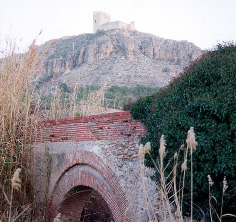 Walking in Sierra de La Pedrera in Jumilla