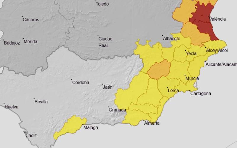 Emergency warnings issued to phones in Granada as southwest Spain put on weather warning