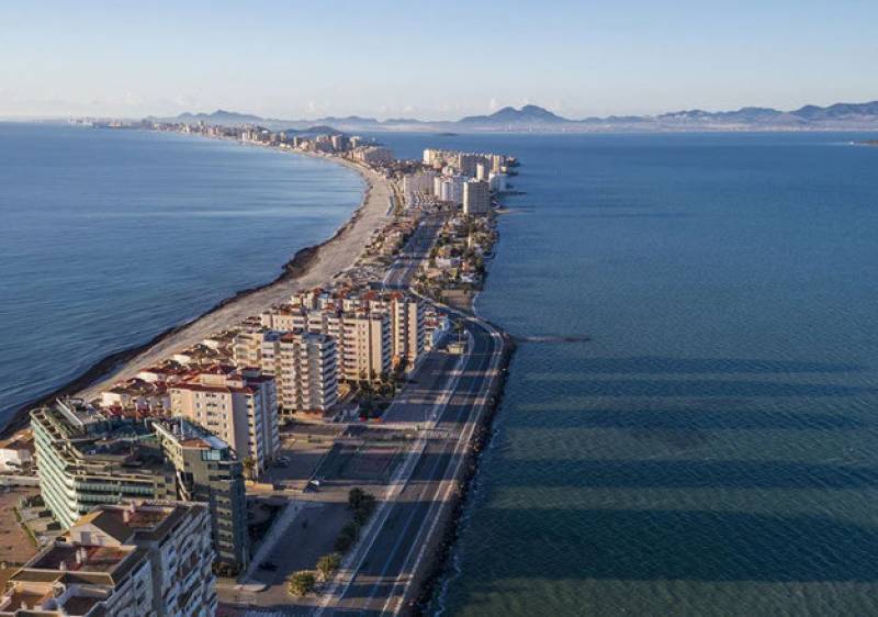 April 19 Free guided tour in Spanish explaining the origins and history of La Manga and the Mar Menor