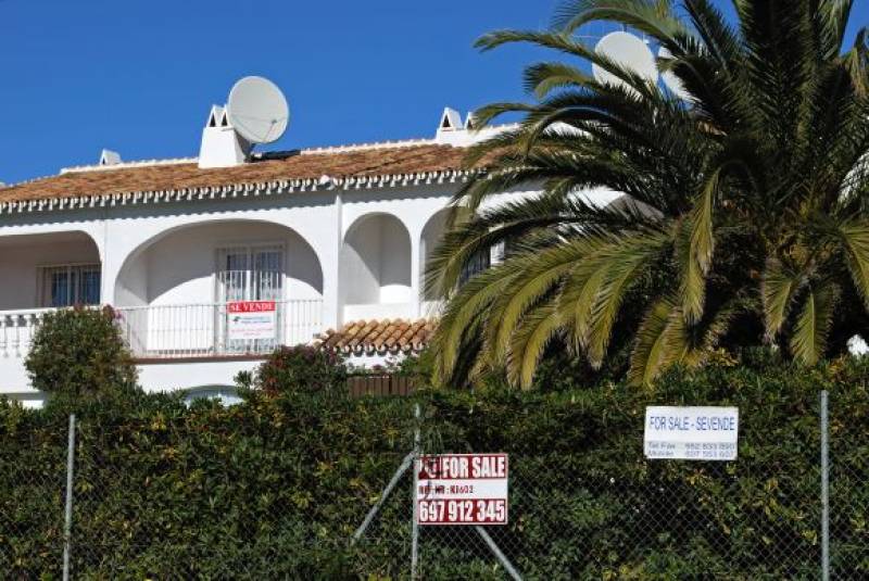 Selling your home in Spain? These are the 5 legal pitfalls that could cost you thousands, and one easy solution