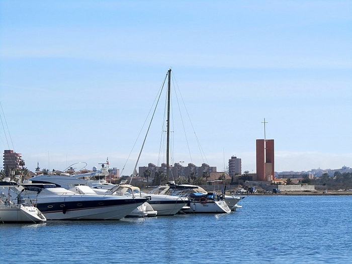 Club Náutico La Isleta, marina in Puerto Bello, La Manga