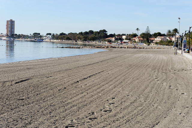 San Javier beaches: Playa El Castillico